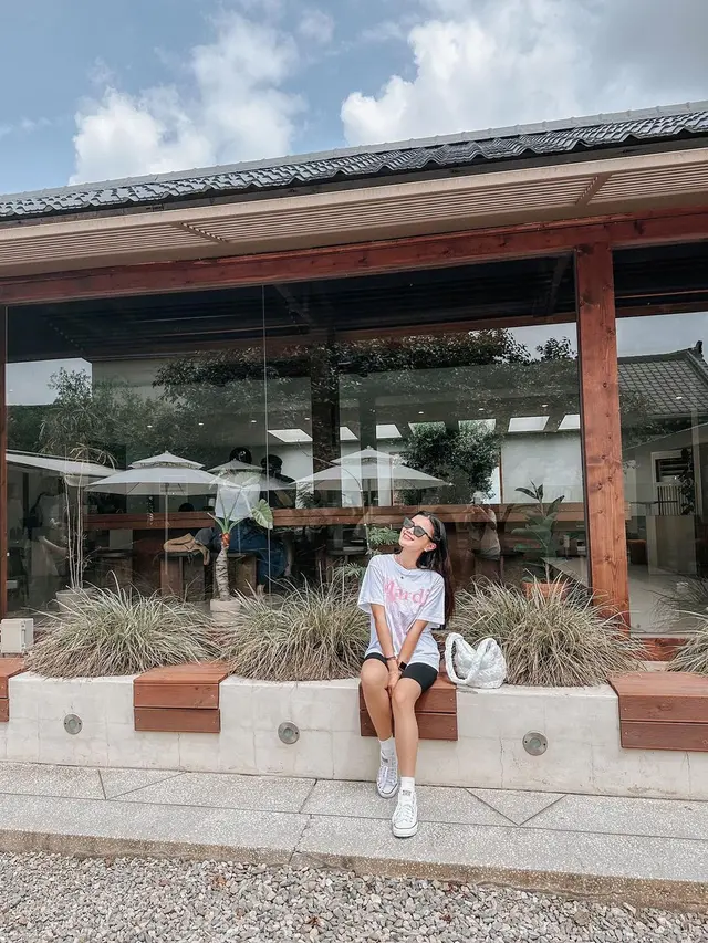 10 Momen Liburan Audi Marissa di Korea Selatan, Kunjungi Cafe Ayah Jimin BTS dan HYBE