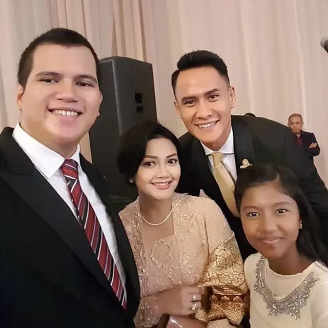 7 Momen Kebersamaan Bella Saphira dengan Anak Tiri, Seperti Ibu Kandung