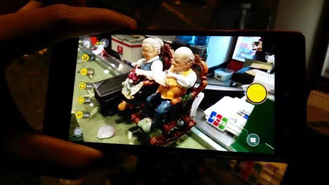 Camera-phone Lenovo Vibe Shot