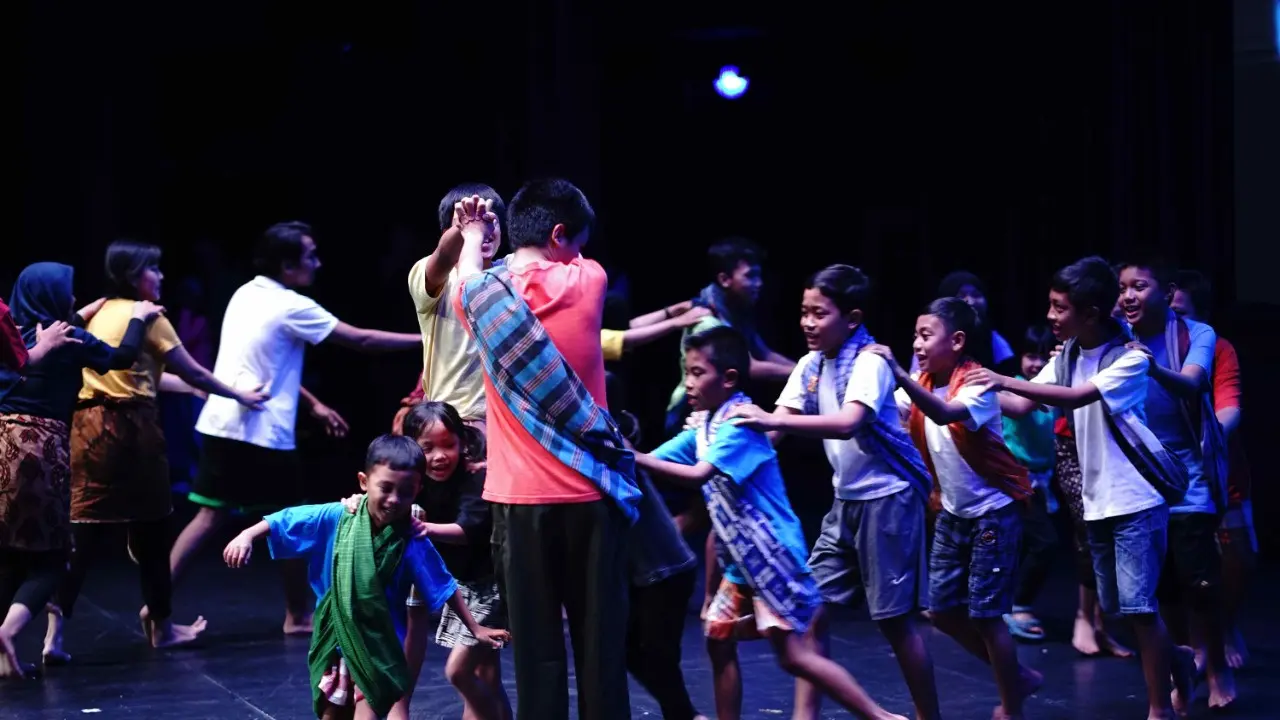 Drama Musikal Senandung Anak Jaman, Ingatkan Rasa Kebersamaan di Era Serba Gadget