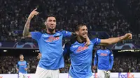 Giovanni Simeone (kanan) merayakan gol yang dicetaknya ke gawang Liverpool di Liga Champions 2022/2023, Kamis (8/9/2022) dini hari WIB. (Dok. Napoli SC)