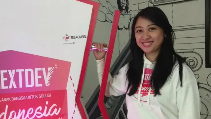 (c) The NextDev 2018