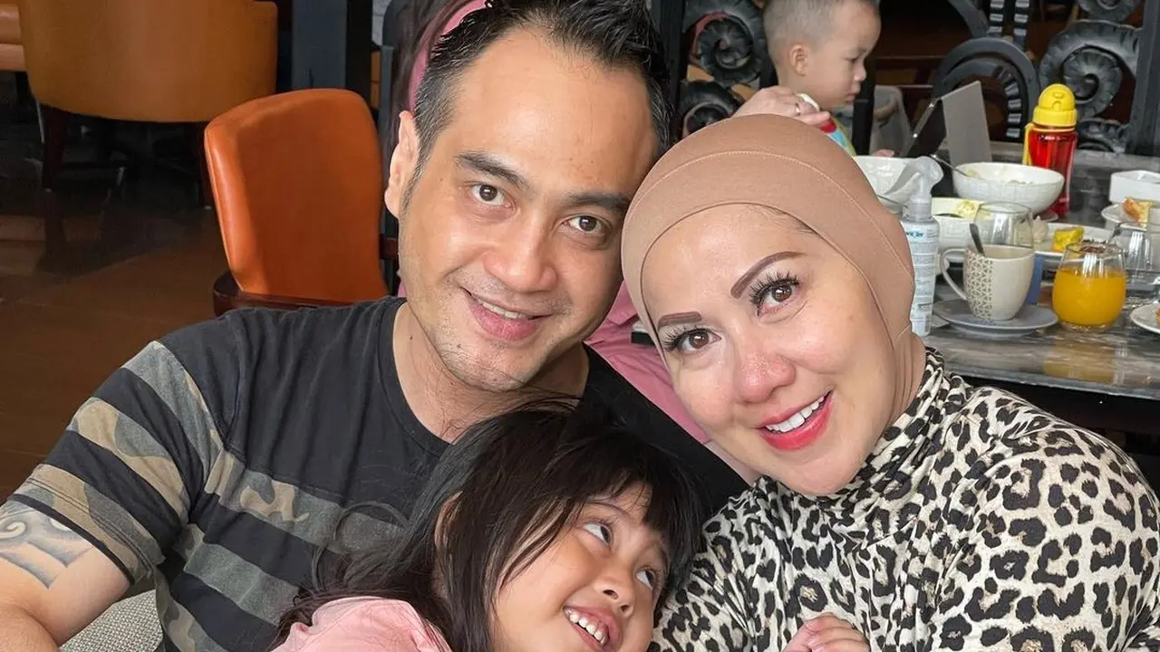 Ferry Irawan dan Venna Melinda