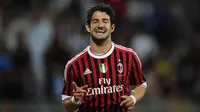 10. Alexandre Pato (AC Milan), jika tidak sering cedera mungkin dirinya tidak akan pernah dibuang oleh Rossoneri. Kemampuan skill yang luar biasa serta naluri mencetak golnya tertutup oleh seringnya The Duck cedera. (AFP/Franck Fife) 