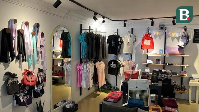 FOTO Daughters of Cambodia