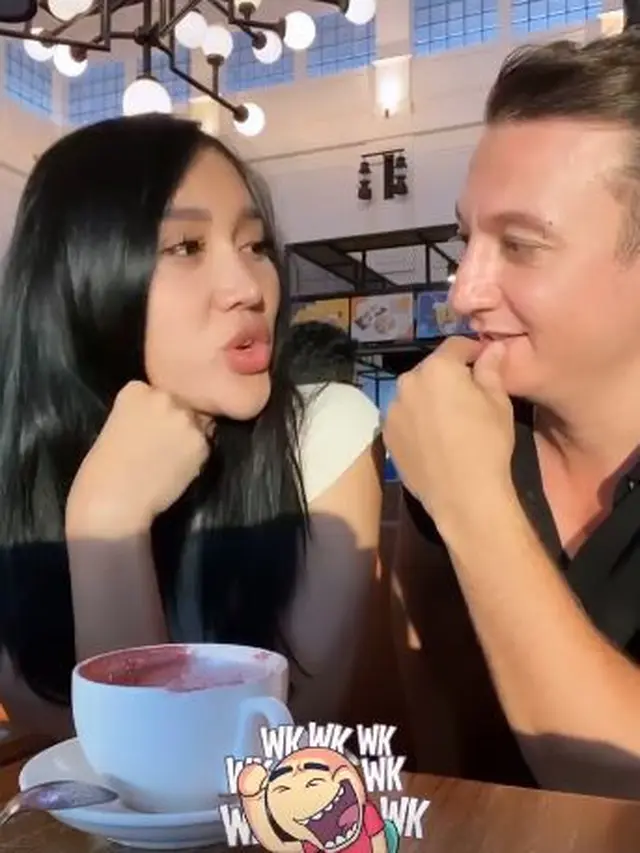 6 Momen Seru Liburan Lucinta Luna dan Kekasih Barunya di Bali