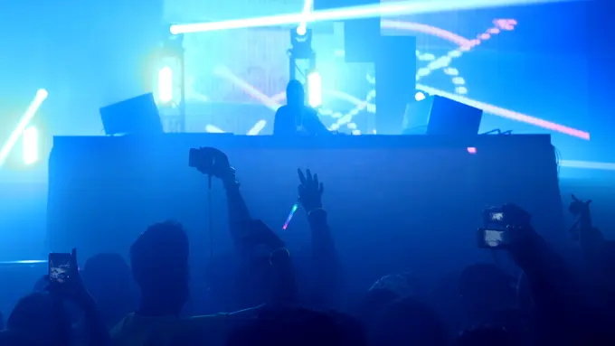 [Bintang] Alan Walker