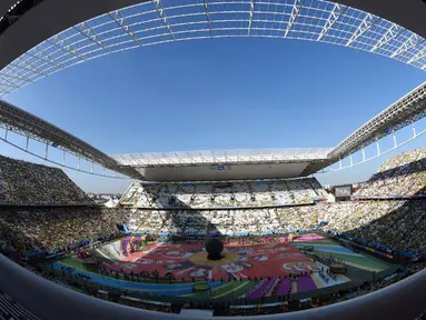 Piala Dunia 2014 secara resmi dibuka di Corinthians Arena di Sao Paolo, Brasil, (13/6/2014). (AFP PHOTO/Francois-Xavier Marit)