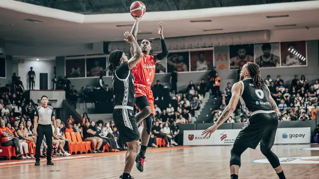 Duel sengit Pelita Jaya melawan Bogor Hornbills di lanjutan IBL 2026