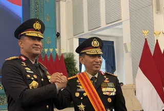 Jenderal Listyo Sigit Prabowo Bersama Jenderal Suyudi Ario Seto (Lizsa Egeham/Liputan6.com)
