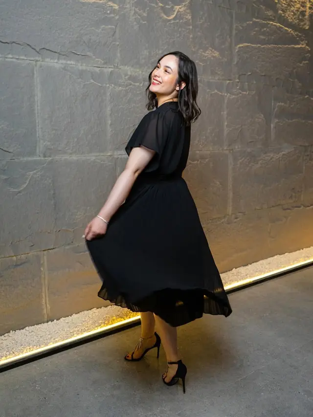 Chelsea Islan, Pendiri Seniman Muda Berkarya, Tunjukkan Cinta Seni dan Fashion (Instagram/@chelseaislan)