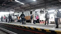 Suasana penumpang kereta api di wilayah Daops 3 Cirebon. (Istimewa)
