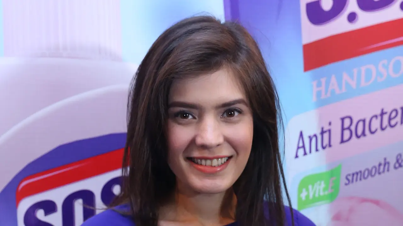 [Bintang] Carissa Putri