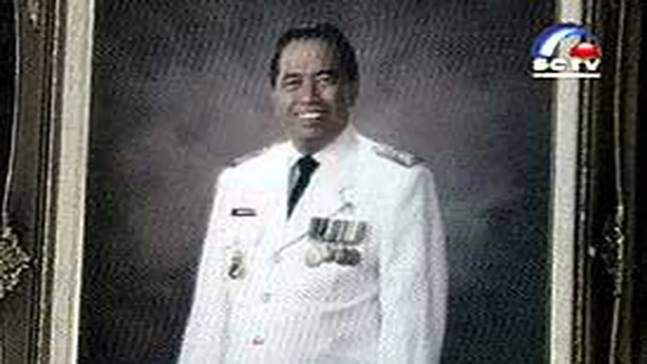 051101aWalikota.jpg