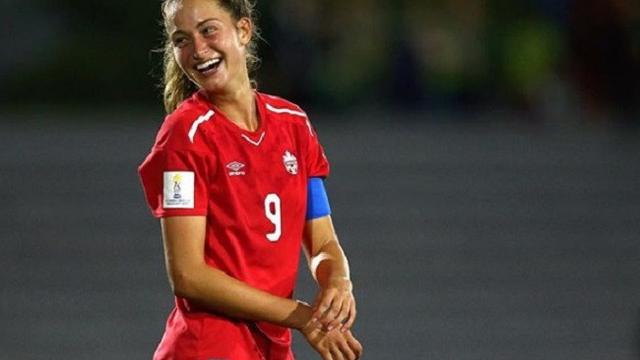 6 Pesona Wags Bintang Bayern Munchen Suntikan Energi Di Final Liga Champions Bola Liputan6 Com