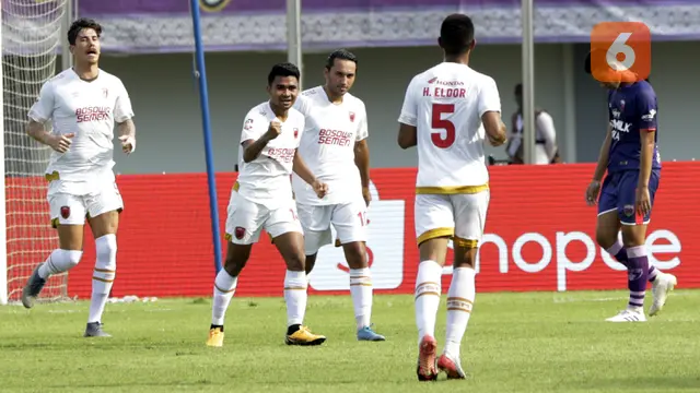 Shopee Liga 1 : Persita Tangerang Vs PSM Makassar
