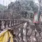 Jembatan Gladak Perak di Lumajang masih ditutup untuk umum pasca APG Gunung Semeru beberapa waktu lalu. (Istimewa)