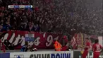 Ziyech terjatuh dengan posisi kepala terlebih dahulu. Meski demikian, ia tak mengalami luka yang serius dalam aksinya tersebut.