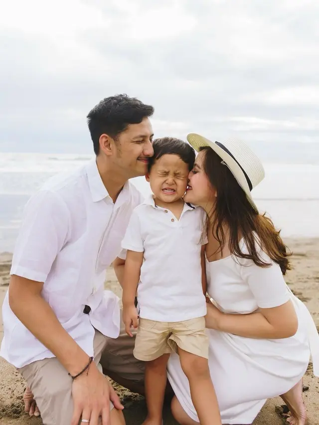 [Fimela] Tasya Kamila Liburan