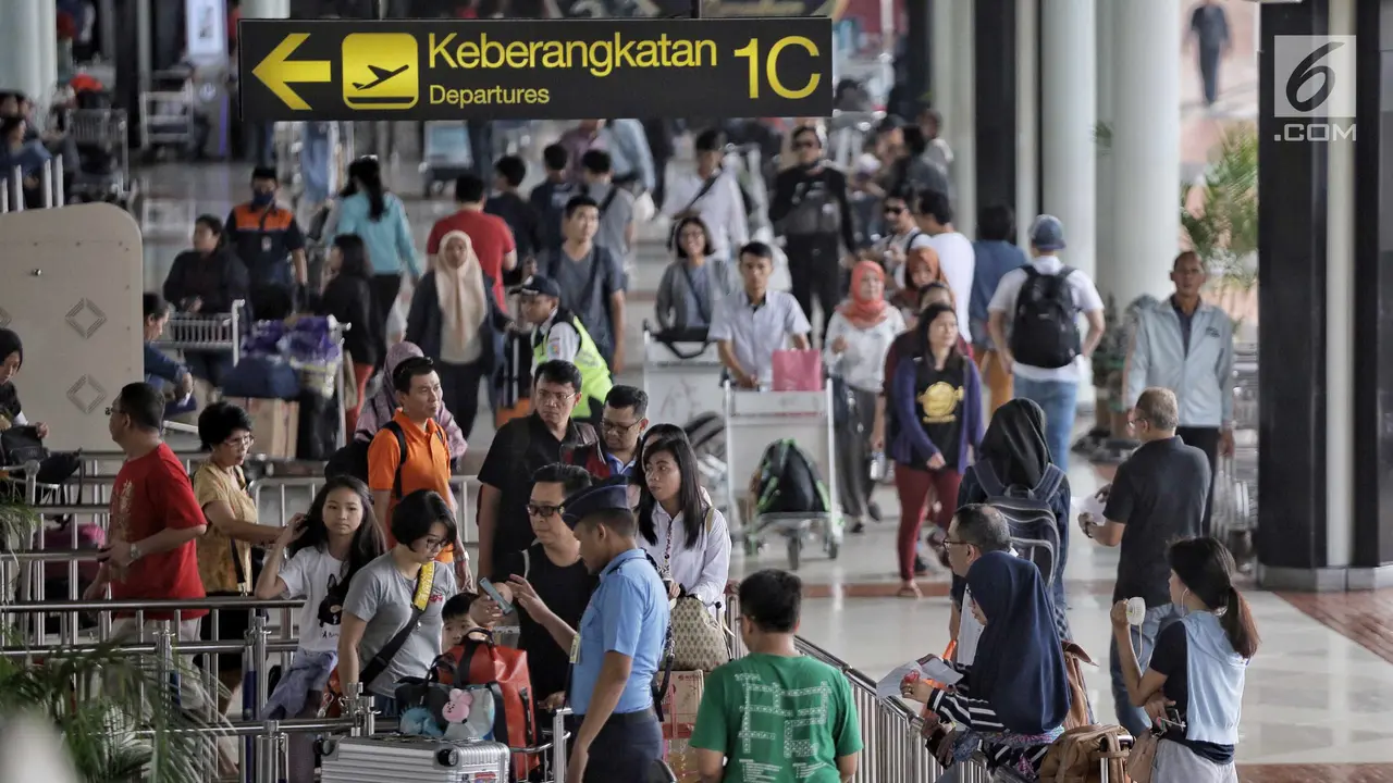Pekan Terakhir Jelang Lebaran, Bandara Soetta Mulai Dipadati Pemudik