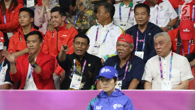 Ketegangan Tiga Menteri Jokowi Saksikan Bulu Tangkis Asian Games 2018