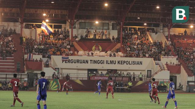 Tribun Stadion PTIK