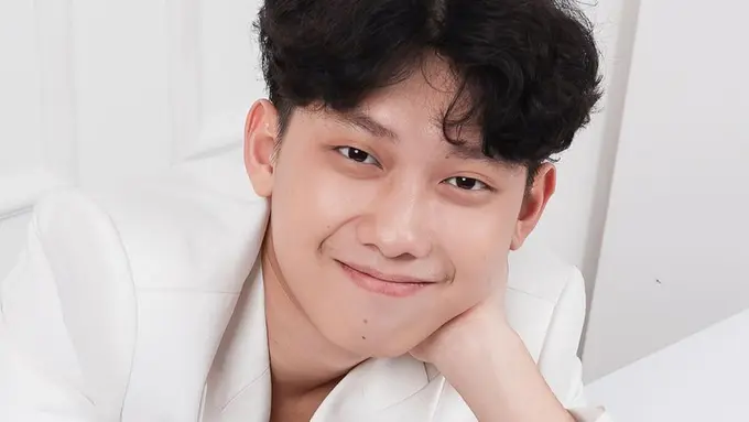 Mau Beli Smartphone Keren Hanya Rp8 Ribu? Yuk Saksikan Shopee Live Dipandu Willie Salim Selama 24 Jam Nonstop