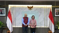 Menteri Keuangan (Menkeu) Sri Mulyani Indrawati menerima kunjungan Vice President of Operations dari Multilateral Investment Guarantee Agency (MIGA) Junaid Kamal Ahmad, di kantor Kementerian Keuangan, Jakarta, Jumat (26/1/2024).