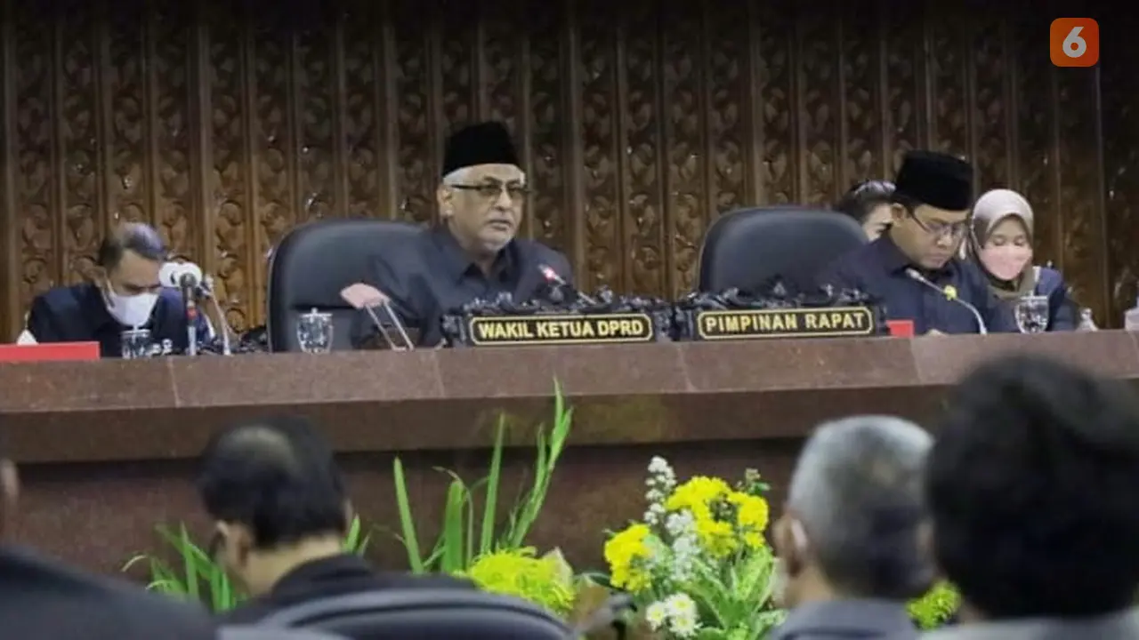 Ganjar dikritik