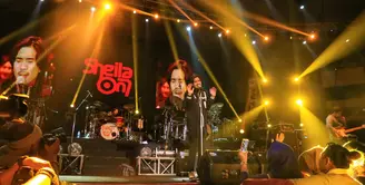 Grup band Sheila On 7 memang cukup lama tak terlihat di dunia musik Indonesia. Bukan menghilang, justru kabar terbaru band asal Yogyakarta ini akan mengeluarkan single terbarunya. (Adrian Putra/Bintang.com)