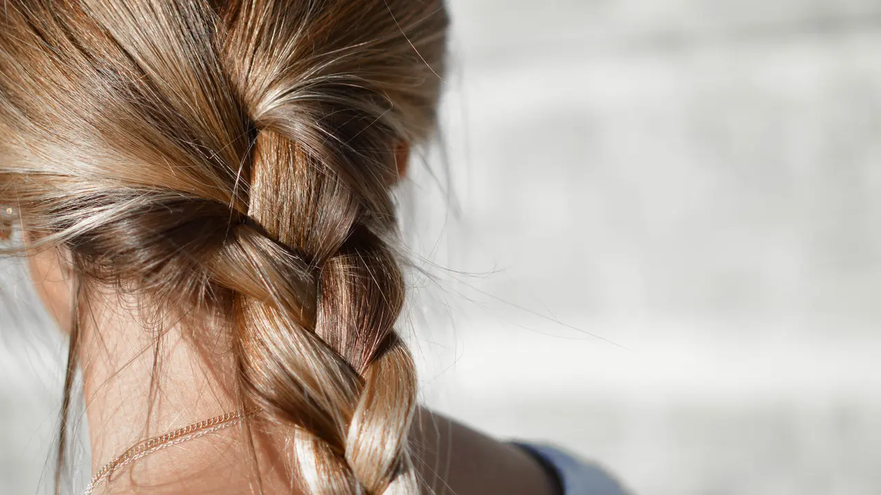 Cegah penuaan dini pada rambut