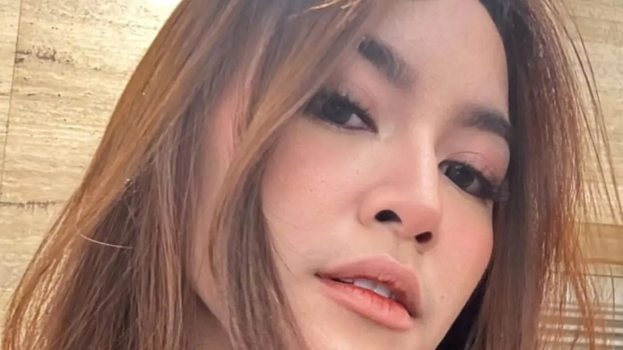 7 Potret Terbaru Mahalini Diduga Lakukan Operasi Hidung, Penampilan Jadi Sorotan