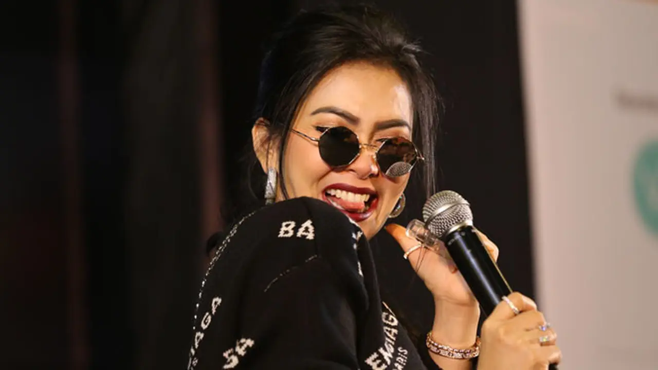 [Bintang] Syahrini