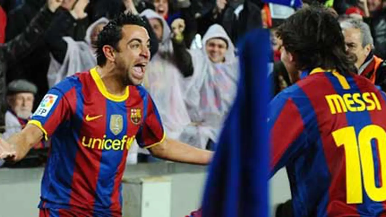img_xavi_messi-101210.jpg