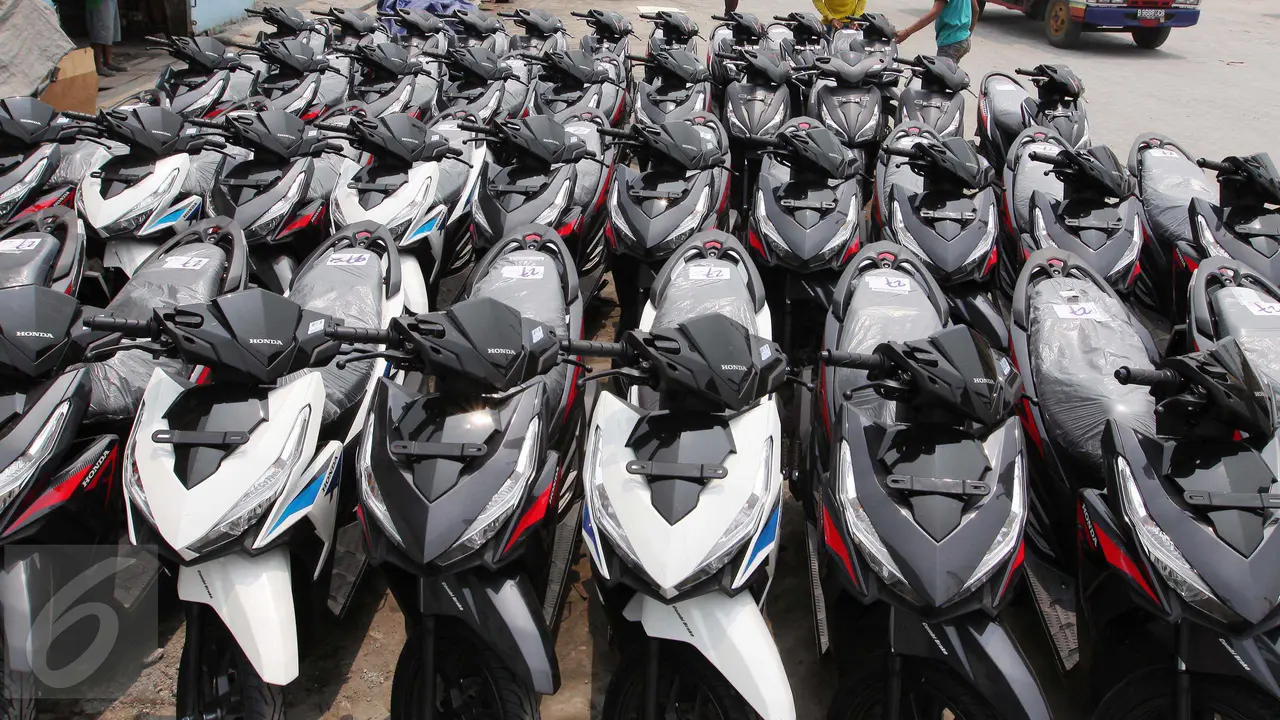 20151009-Penjualan motor turun hingga 2,1%