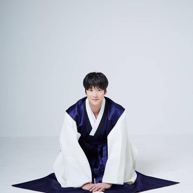 Na In Woo. (Instagram/ 10042n00)