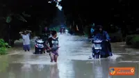 Tak Hanya Jakarta, Banjir Juga Landa Kroya