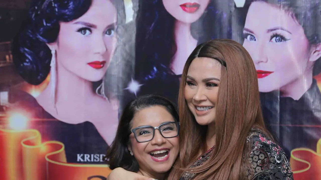 [Bintang] 3 Diva -Titi DJ dan Ruth Sahanaya