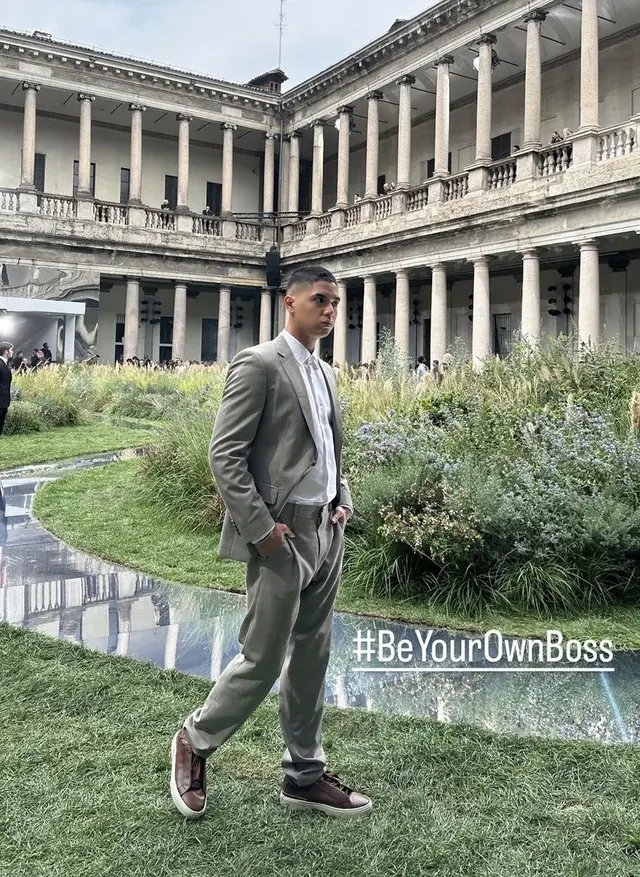 5 Potret Alyssa Daguise dan Al Ghazali di Milan Fashion Week 2024