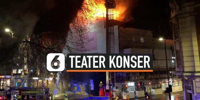 VIDEO: Teater Ikonik Koko di London Terbakar