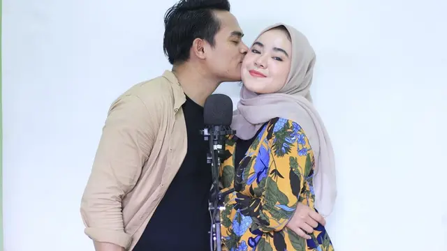 Terlibat Cinta Lokasi, Ini 6 Potret Harmonis Tria dan Ady Bima D'Academy