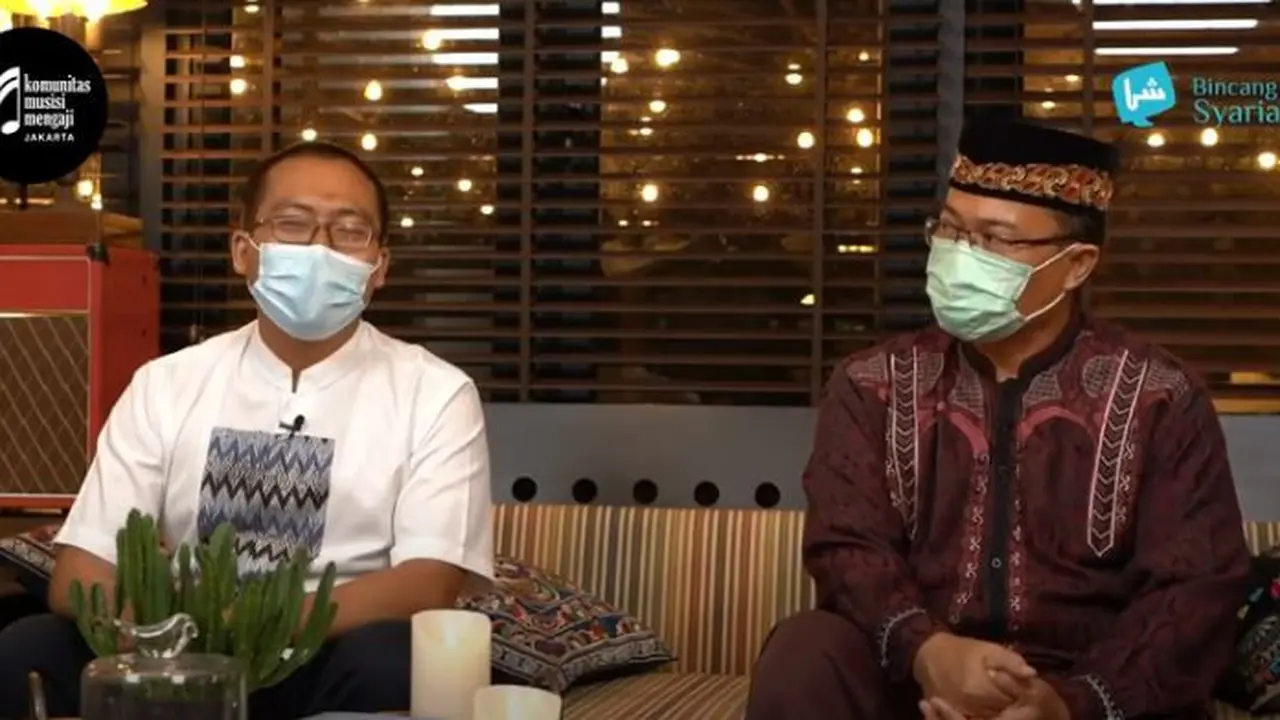 Ustaz Ahong dan ustaz Ahmad Sarwat