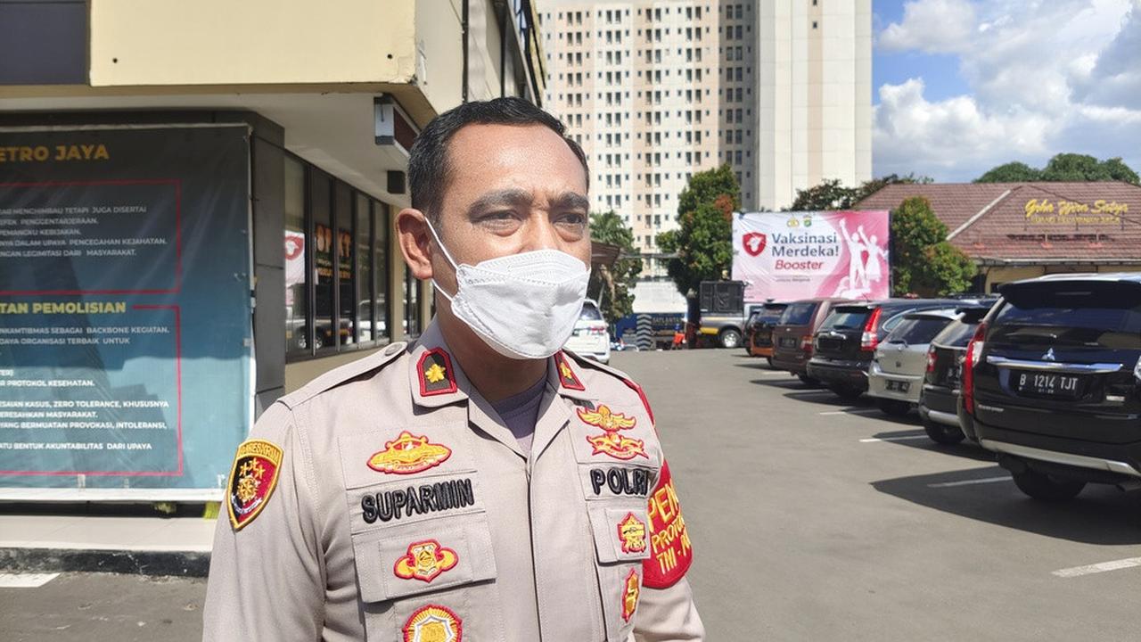 Kapolsek Cinere, AKP Suparmin saat dikonfirmasi di Polres Metro Depok. (Liputan6.com/Dicky Agung Prihanto)