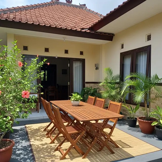 9 Desain Teras Kecil tapi Longgar untuk Arisan, Maksimalkan Ruang Terbatas