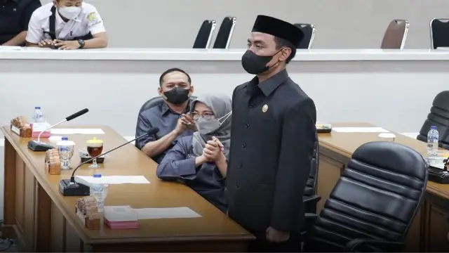 Ketua DPRD Kota Cirebon Affiati Diganti
