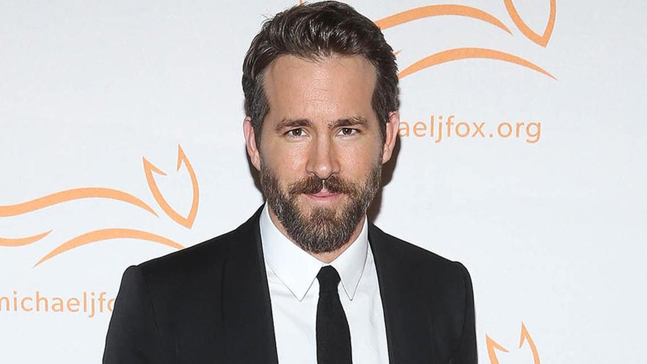 Cerita Ryan Reynolds yang Rajin Mengganti Popok Anaknya