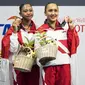 Pasangan Anisa Feritrianti dan Claudia Megawati, saat tampil pada cabang renang indah di Aquatic Center, Kuala Lumpur, Kamis (18/8/2017). Pasangan ini berhasil meraih medali perunggu. (Bola.com/Vitalis Yogi Trisna)