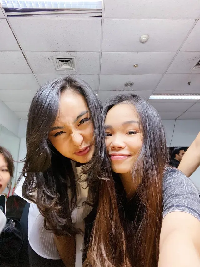 6 Potret Kedekatan Jesselyn dan Nadya MasterChef, Bak Kakak Adik