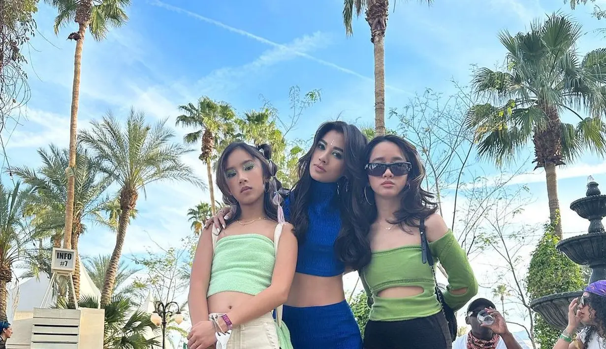 Alih-alih terlihat seperti ibu dan anak, Adinda dan Kiera justru disebut netizen terlihat seperti kakak adik.