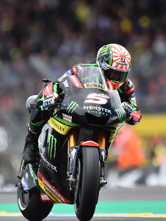 Pebalap Monster Yamaha, Johann Zarco, berada di peringkat ketiga dengan catatan waktu 1 menit 32,229 detik pada kualifikasi MotoGP Prancis di Sirkuit Le Mans, Sarthe, Sabtu (20/5/2017). (AFP/Jean-Francois Monier)